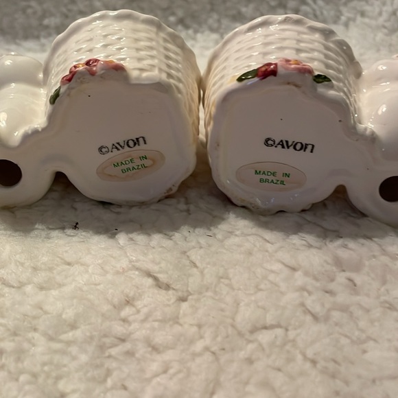 Vintage Avon White Bunny Rabbit Taper Candles Holders - Picture 4 of 6